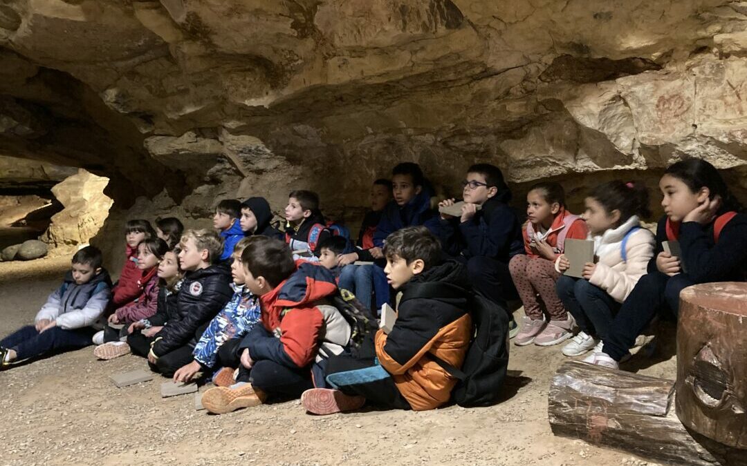 EL COR DE MARIA VISITA LES COVES DE L’ESPLUGA 